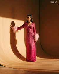 Miron Pink Beaded Dress with Feather ED-PNK-052 – sunlit wall